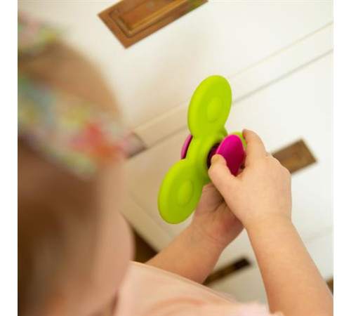 Набір прорізувачів-спінерів із присосками Fat Brain Toys Whirly Squigz 3 шт. (F210ML)