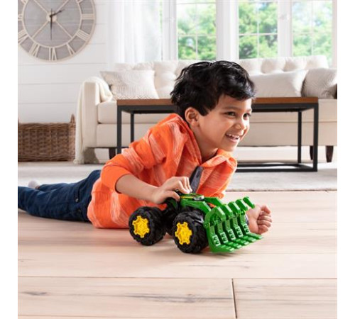 Машинка Трактор John Deere Kids Monster Treads з ковшем і великими колесами (47327) Машинка Трактор John Deere Kids Monster Treads з ковшем і великими колесами (47327)