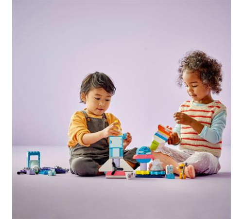 Конструктор LEGO DUPLO Town Пригоди на космічному шаттлі 3-в-1, 58 ел. (10422) Конструктор LEGO DUPLO Town Пригоди на космічному шаттлі 3-в-1, 58 ел. (10422)