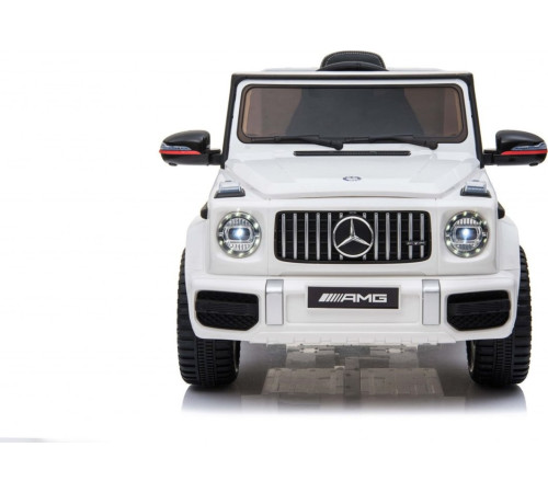 Дитяча акумуляторна машинка Mercedes AMG G63. Біла Дитяча акумуляторна машинка Mercedes AMG G63. Біла