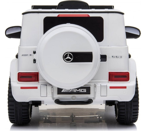 Дитяча акумуляторна машинка Mercedes AMG G63. Біла Дитяча акумуляторна машинка Mercedes AMG G63. Біла