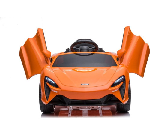 Дитяча акумуляторна машинка Дитячий McLaren Artura Помаранчева Дитяча акумуляторна машинка Дитячий McLaren Artura Помаранчева