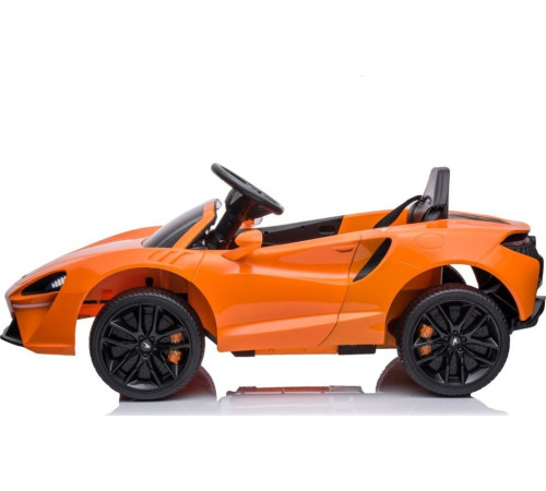 Дитяча акумуляторна машинка Дитячий McLaren Artura Помаранчева Дитяча акумуляторна машинка Дитячий McLaren Artura Помаранчева