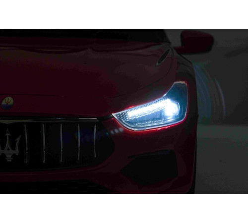 Дитяча акумуляторна машинка Maserati Ghibli на акумуляторі Червона Дитяча акумуляторна машинка Maserati Ghibli на акумуляторі Червона