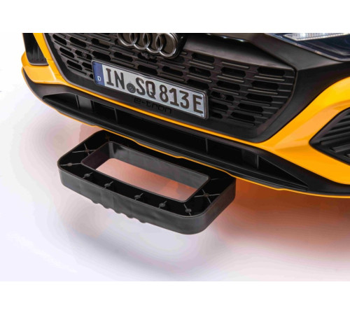 Дитяча акумуляторна машинка Audi SQ8 Жовта