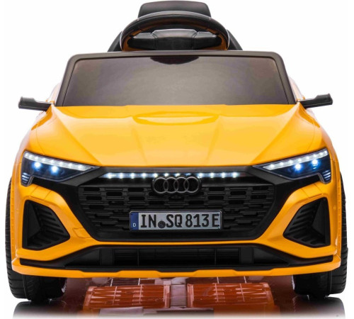 Дитяча акумуляторна машинка Audi SQ8 Жовта