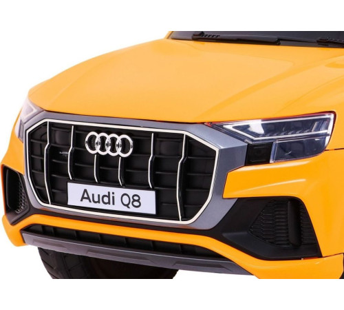 Дитяча акумуляторна машинка Audi Q8 Жовта Дитяча акумуляторна машинка Audi Q8 Жовта