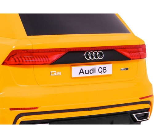 Дитяча акумуляторна машинка Audi Q8 Жовта Дитяча акумуляторна машинка Audi Q8 Жовта