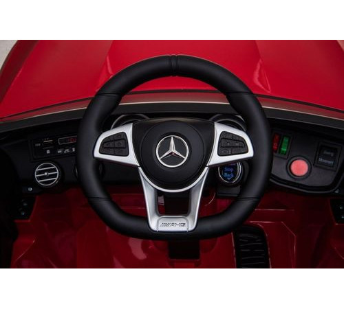 Дитяча акумуляторна машинка Mercedes Benz GLC63S Червона