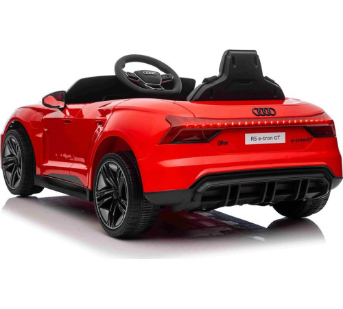 Дитяча акумуляторна машинка Audi RS E-Tron GT Червона Дитяча акумуляторна машинка Audi RS E-Tron GT Червона