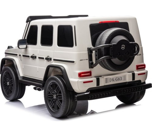 Дитяча акумуляторна машинка Mercedes Benz G63 AMG XXL Біла Дитяча акумуляторна машинка Mercedes Benz G63 AMG XXL Біла
