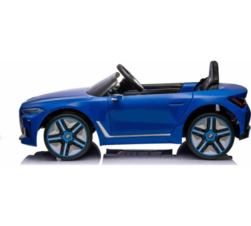Дитяча акумуляторна машинка BMW i4 Синя Дитяча акумуляторна машинка BMW i4 Синя