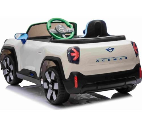 Дитяча акумуляторна машинка Mini Concept Aceman Біла Дитяча акумуляторна машинка Mini Concept Aceman Біла