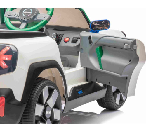 Дитяча акумуляторна машинка Mini Concept Aceman Біла Дитяча акумуляторна машинка Mini Concept Aceman Біла