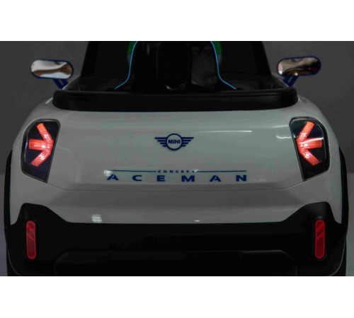 Дитяча акумуляторна машинка Mini Concept Aceman Біла Дитяча акумуляторна машинка Mini Concept Aceman Біла
