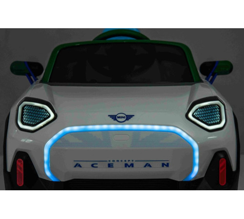 Дитяча акумуляторна машинка Mini Concept Aceman Біла Дитяча акумуляторна машинка Mini Concept Aceman Біла