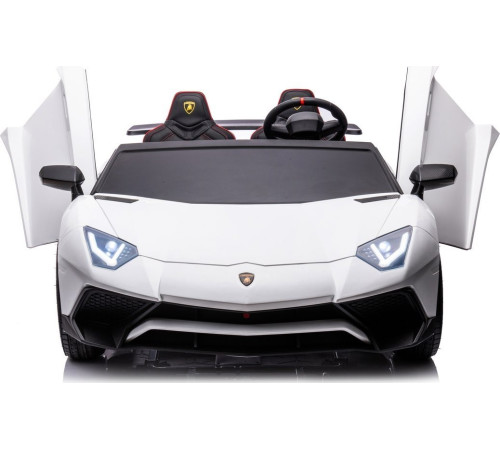 Дитяча акумуляторна машинка Lamborghini Aventador SV Біла Дитяча акумуляторна машинка Lamborghini Aventador SV Біла