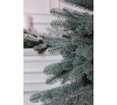 Штучна ялинка Карпатська, лита V18 блакитна, 2,1 м