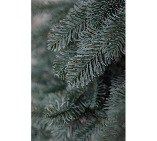 Штучна ялинка Карпатська, лита V18 блакитна, 2,1 м