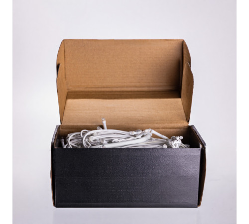 Гірлянда вулична Бахрома 135 LED, 6 м, від мережі, білий кабель, жовтий