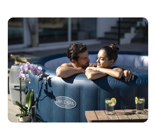 Джакузі-SPA надувне BESTWAY LAY-Z-SPA Milan AirJet Plus 6-місне Джакузі-SPA надувне BESTWAY LAY-Z-SPA Milan AirJet Plus 6-місне