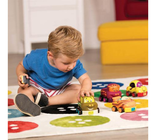 Набір машинок Battat Забавний автопарк 4 шт. (BX1995Z)