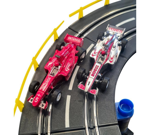 Дитяча гоночна траса з автомобілями на дистанційному керуванні 1:43 Mega Дитяча гоночна траса з автомобілями на дистанційному керуванні 1:43 Mega