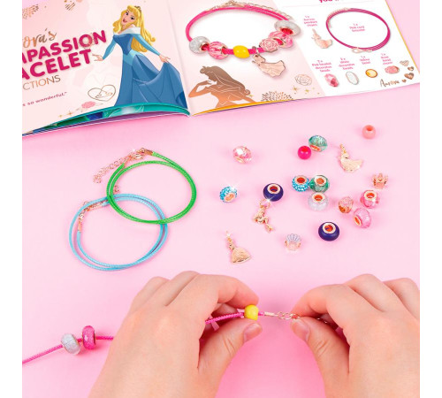 Набір для створення шарм-браслетів Make it Real Королівські прикраси Disney Ultimate Princess: Jewels and Gems