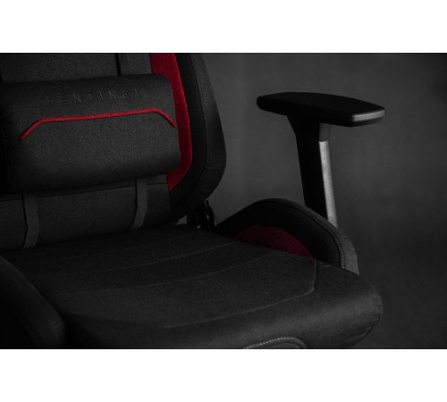 Ігрове крісло з тканини SENSE7 Sentinel, чорно-червоне Ігрове крісло з тканини SENSE7 Sentinel, чорно-червоне