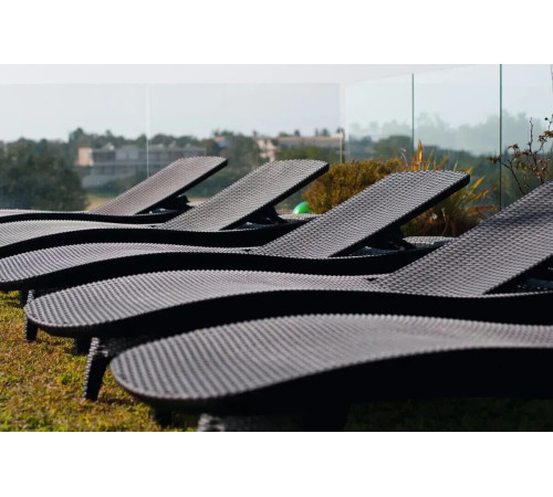 Коплект шезлонгів зі столиком Keter Pacific, 197 х 75 х 40,4 см - графіт