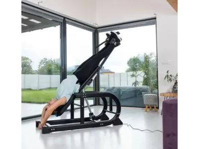 5 ознак, що інверсійний стіл саме для тебе: коли варто спробувати, а коли краще утриматись