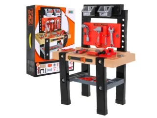 Що подарувати хлопчику / дівчинці 3–6 років? Підбірка подарунків: машинки, ігрові набори, спорт-ігри